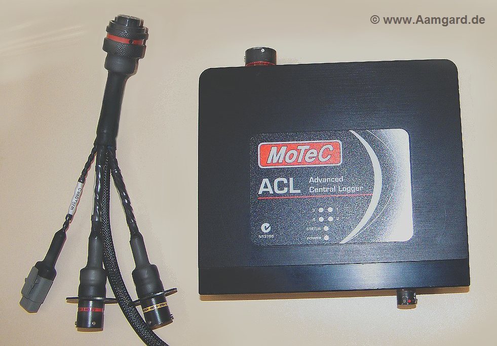 Motec ACL Advanced Central Logger mit Anschlußkabelsatz 