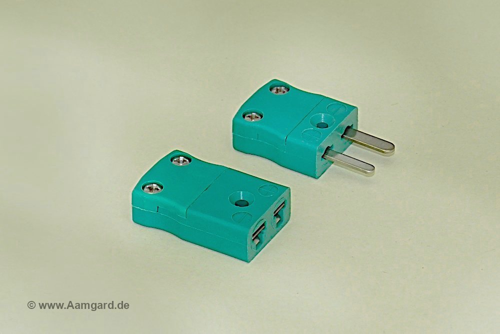 Miniaturthermoelementstecker IEC grün