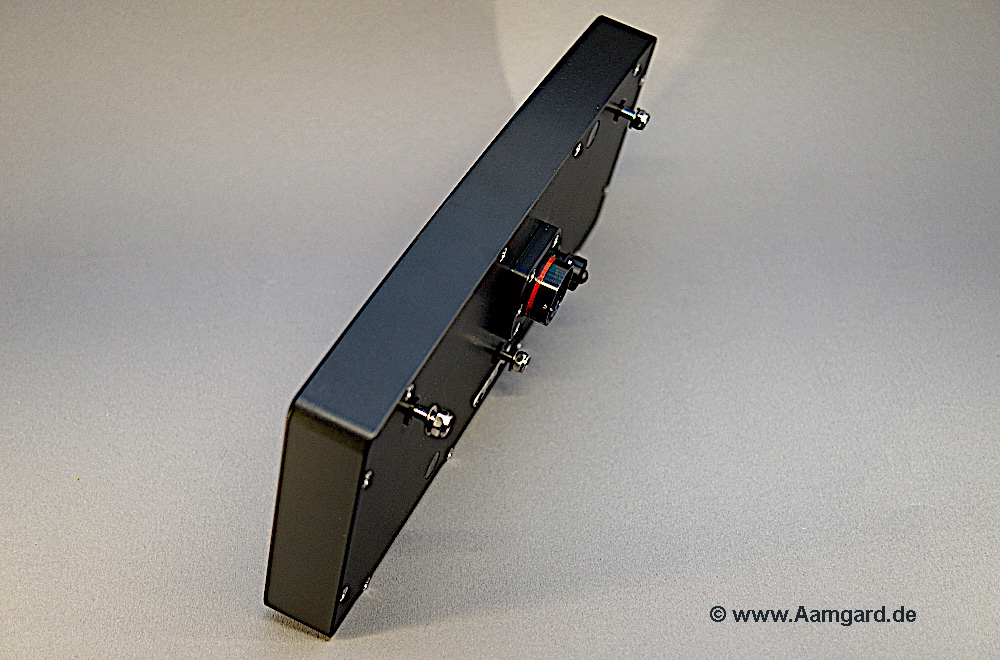 Motec C1812 dashlogger side view