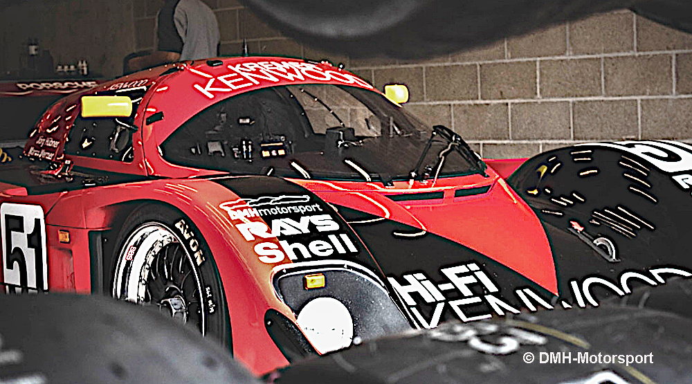 Kremer Porsche 962 inside pits in Spa-Franchorchamps